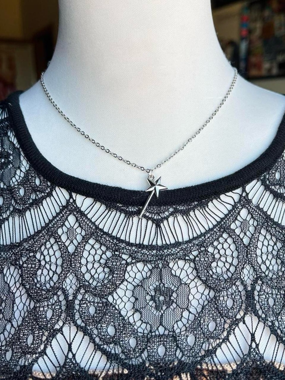 Silver Star Wand Pendant Necklace - Elegant Women's Jewelry
